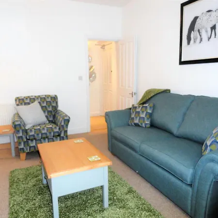 Homely And Well Appointed Priory By Cliftonvalley